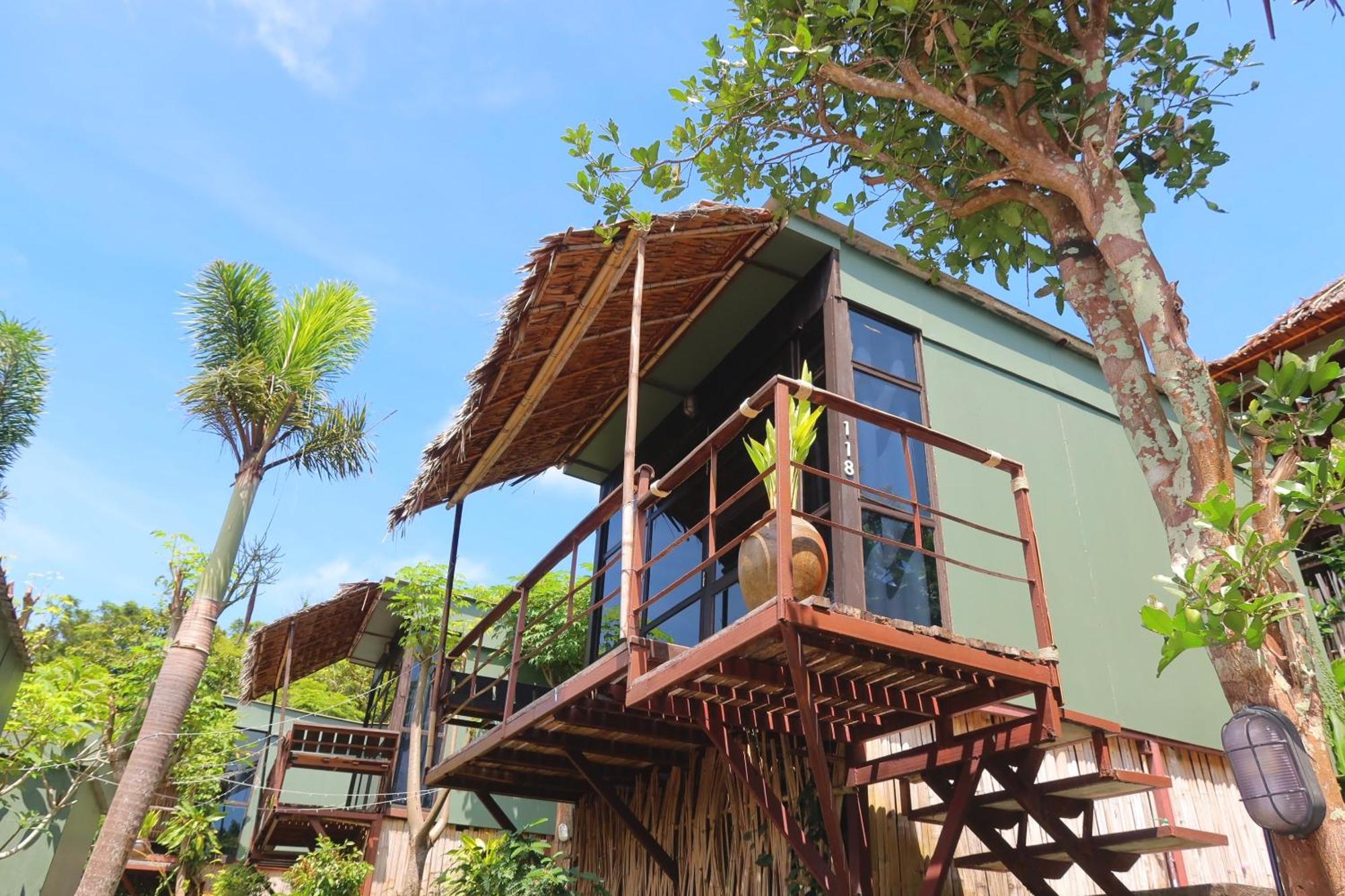 Phi Phi Sea Sky Resort Exterior foto