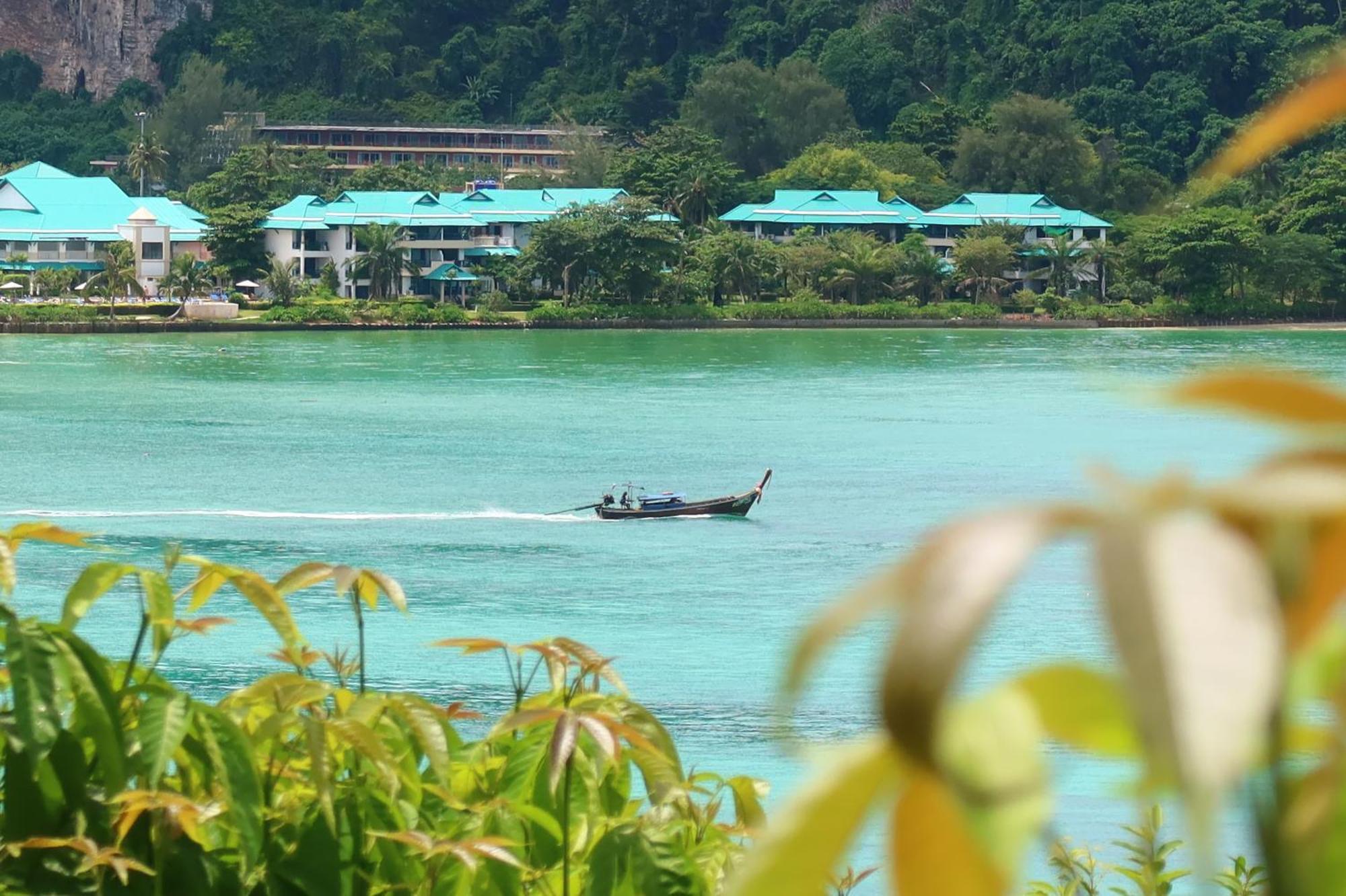 Phi Phi Sea Sky Resort Exterior foto